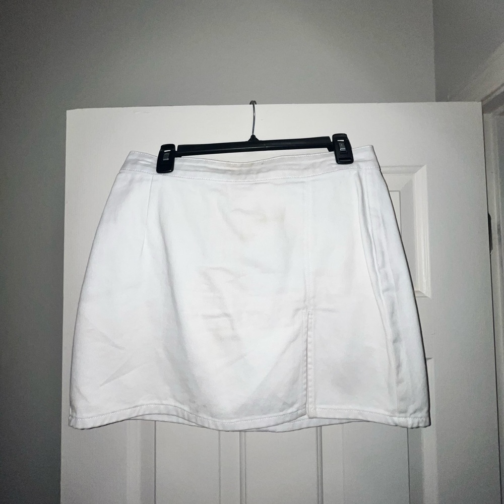 Classic White Women's Skirt